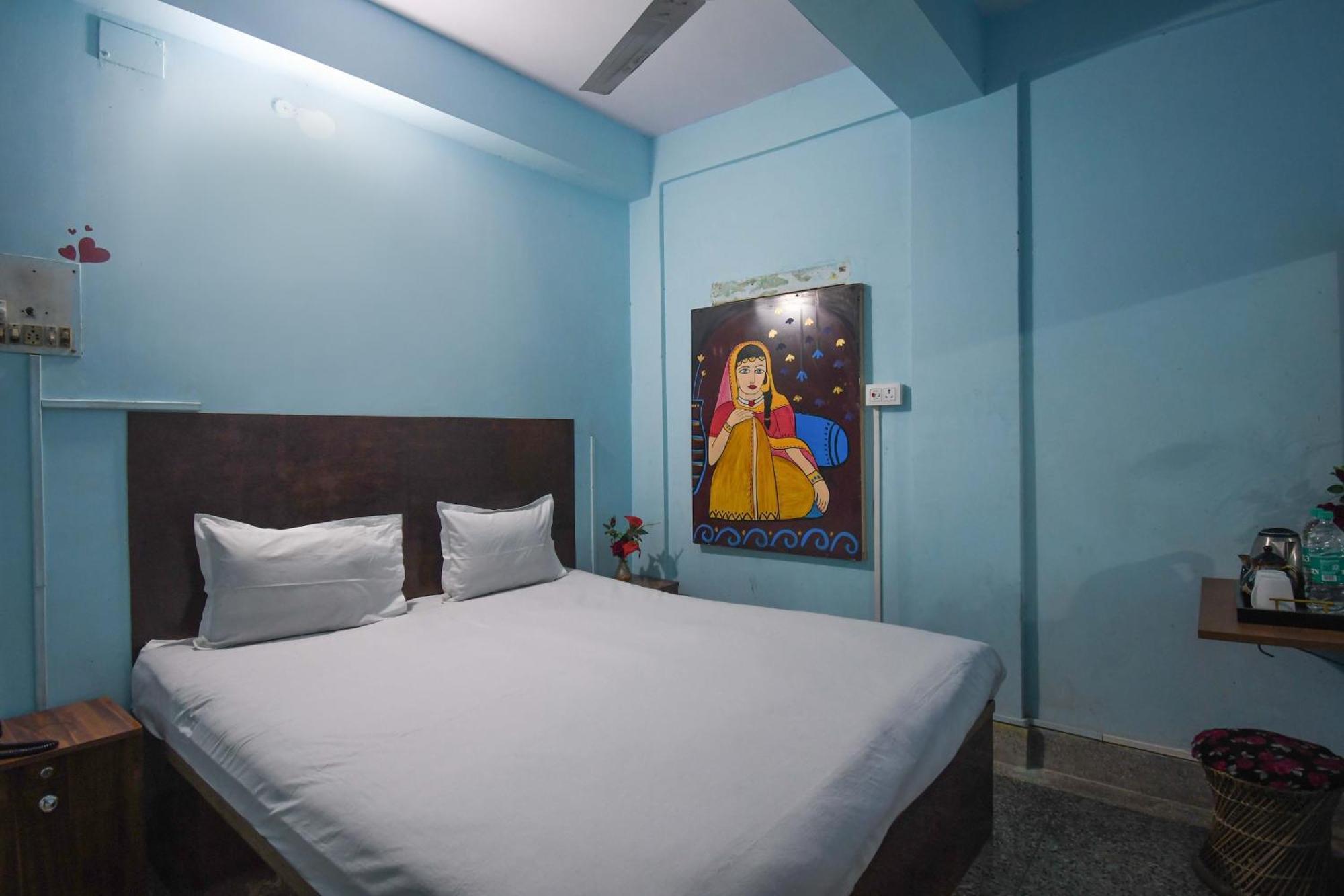 Hotel O Blue Cherry Guest House Kalküta Dış mekan fotoğraf