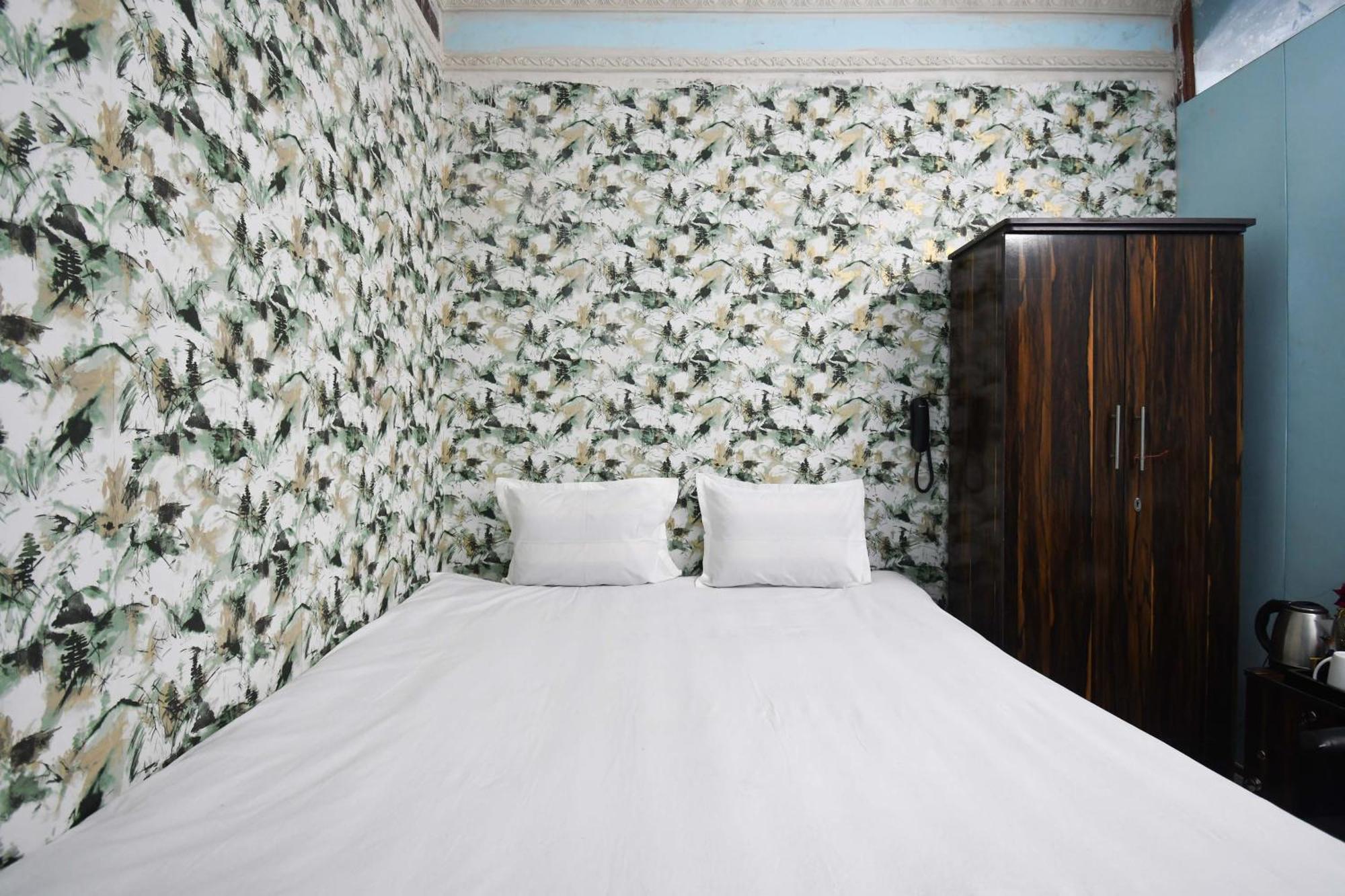 Hotel O Blue Cherry Guest House Kalküta Dış mekan fotoğraf